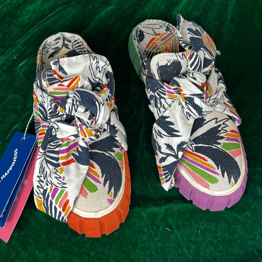 NWT Farm Rio Birds Mule Sneakers